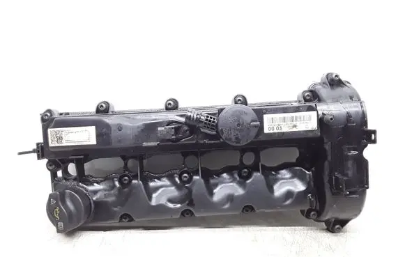 Mercedes-Benz C W204 Rocker cam cover A6510101230 A6510100001