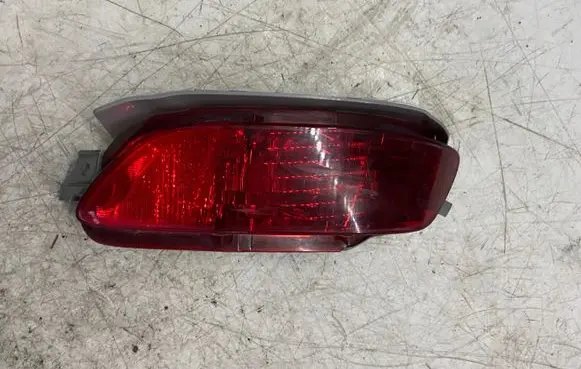 Lexus RX 330 - 350 - 400H Rear fog light 