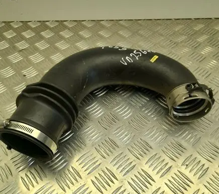 BMW X4 G02 Air intake hose/pipe 8053375