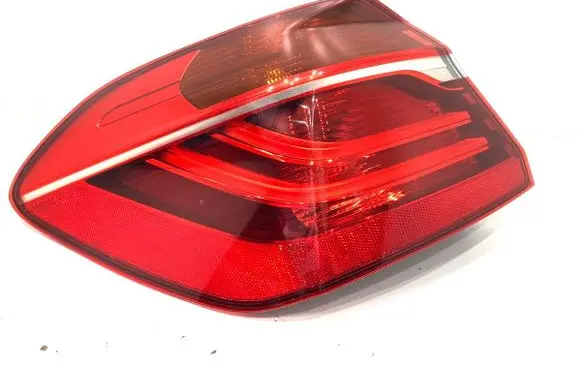 Rear/tail lights