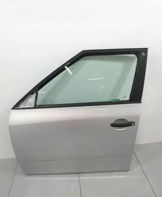 Skoda Fabia Mk2 (5J) Front door 