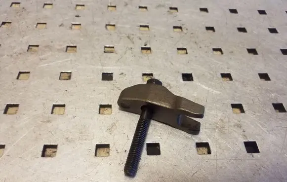 Fuel Injector clamp holder