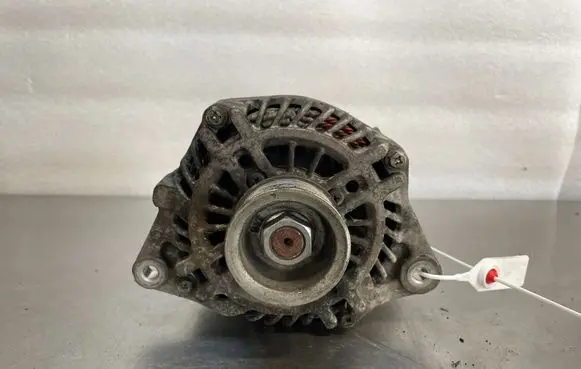 Nissan Note (E12) Generator/alternator