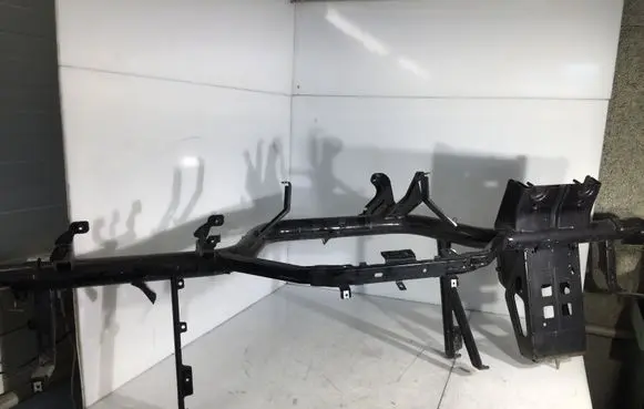 Mercedes-Benz Sprinter W906 Dashboard cross member/frame bar 