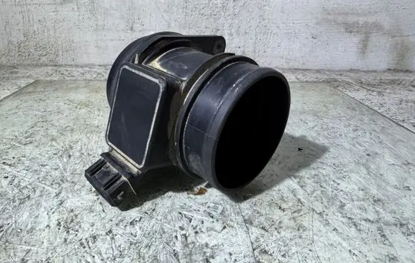 Volvo S40, V40 Mass air flow meter 7700105010 23676664 5WK9615