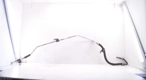 Chrysler Town u0026 Country V Power steering hose/pipe/line 05151722AF