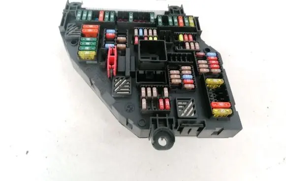 BMW 5 GT F07 Fuse box set 9267980 0-1670499-1