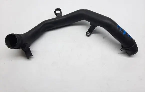 Seat Ibiza IV (6J,6P) Intercooler hose/pipe 6J0145770