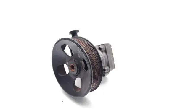 Hyundai i20 (PB PBT) Power steering pump 57100-4H000 8428A116