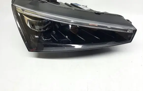 Skoda Scala Headlight/headlamp 657941016A