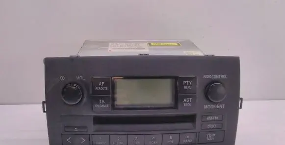 Toyota Corolla Verso E121 Radio/CD/DVD/GPS head unit 8612013060