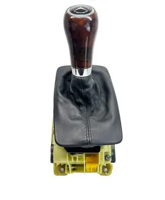 Mercedes-Benz E C207 W207 Gear shifter/selector A2042676424 2042676424 A2042678224