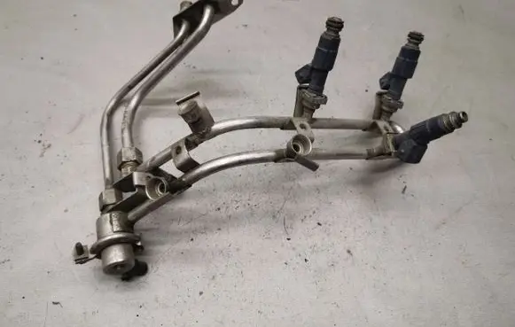 Fuel injectors set