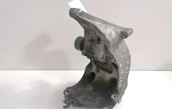 BMW 5 GT F07 Generator/alternator bracket 1234567