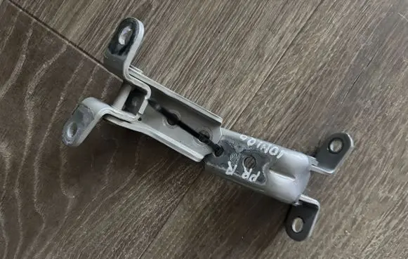 Hyundai IONIQ 6 Front door upper hinge DGH