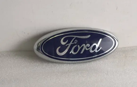 Ford E-Transit Manufacturers badge/model letters CN158B262AA 7U5A19H250AA