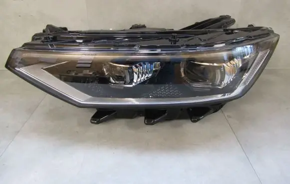 Volkswagen PASSAT B8 Headlight/headlamp 3G1941113J 8990VE2AAD 90186350