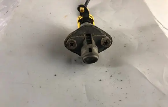KIA Sorento Tailgate exterior lock 