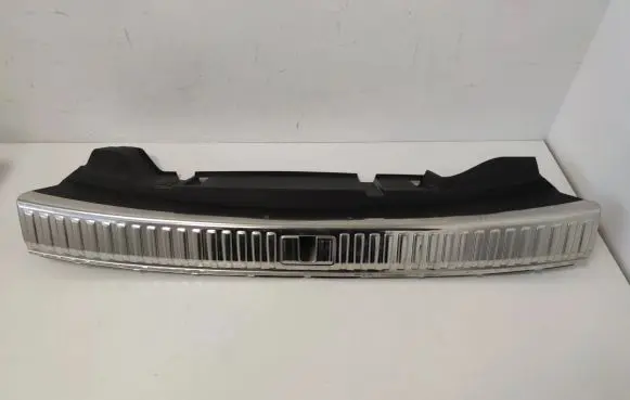 Audi e-tron Trunk/boot sill cover protection 4KE863471