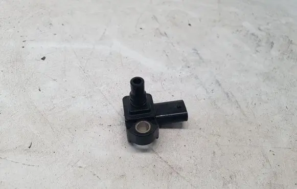 BMW 5 E60 E61 Air pressure sensor 780474201