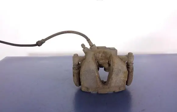 Mercedes-Benz GLK (X204) Front brake caliper