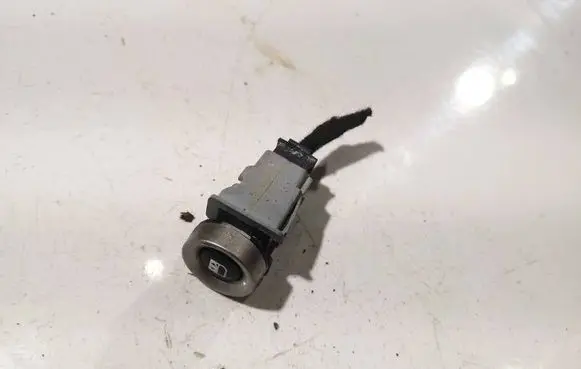 Citroen C8 Fuel tank opening switch