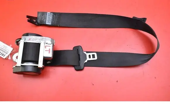 Volvo V40 Front seatbelt 31292072