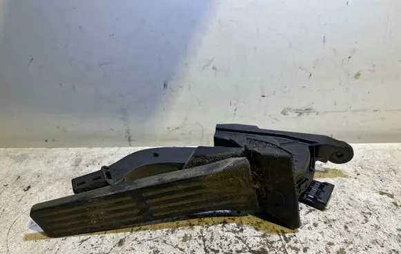 KIA Ceed Accelerator throttle pedal 327003XXXX