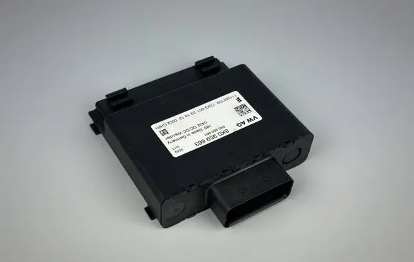 Audi A4 S4 B8 8K Voltage converter/converter module 8K0959663 111002109