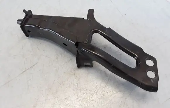 Volvo S60 Front bumper cross member 31329799