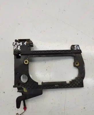 Front door exterior handle/bracket