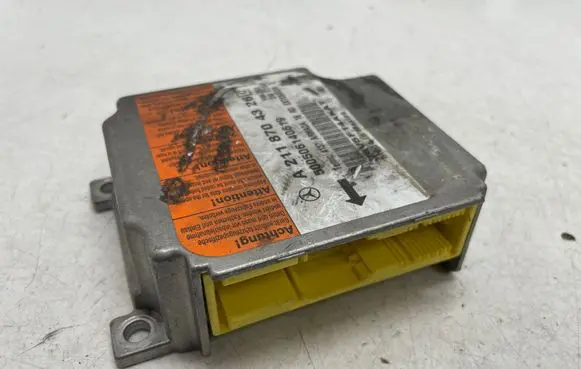 Mercedes-Benz E W211 Airbag control unit/module A2118704326