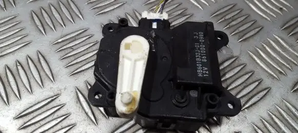 Mazda 3 I Air flap motor/actuator 8610000980 861000-0980