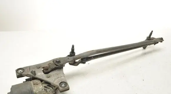 Volvo V50 Front wiper linkage and motor 30699342