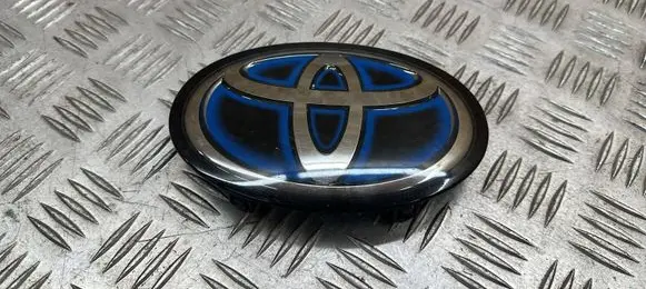 Toyota RAV 4 (XA40) Manufacturer badge logo/emblem 5314133130