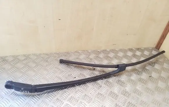 Volkswagen Touareg I Windshield/front glass wiper blade 7L6955408B