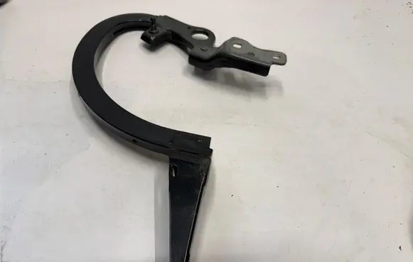 Porsche Taycan 9J1 Tailgate/trunk/boot hinge 9J1827151