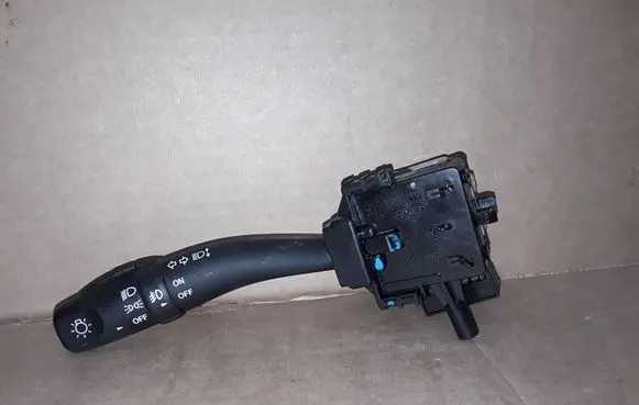 KIA Magentis Indicator stalk 202004729 202004727