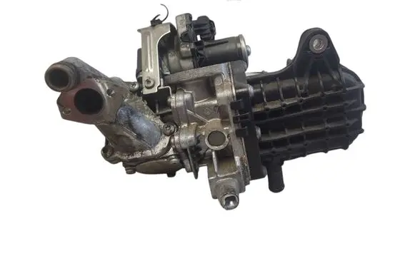 Ford Kuga II EGR valve cooler 980759308001 72747003