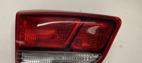 KIA Rio Tailgate rear/tail lights 92403H8