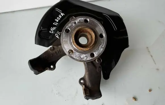 Seat Arona Front wheel hub