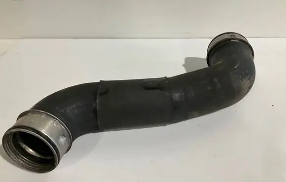 Mercedes-Benz E W211 Intercooler hose/pipe