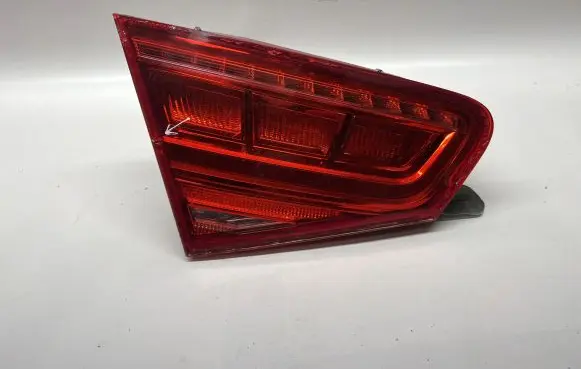 Audi A8 S8 D4 4H Tailgate rear/tail lights 4H0945093A