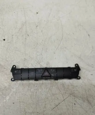 Mercedes-Benz ML W164 Hazard light switch a1648703510