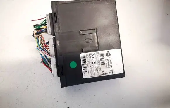 Nissan Almera Tino Comfort/convenience module 28550bn777 5wk48596