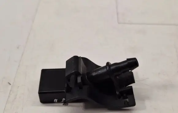 Toyota Verso Windshield washer spray nozzle 8538112300