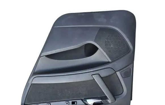 Audi Q7 4L Rear door card panel trim 4L0861334
