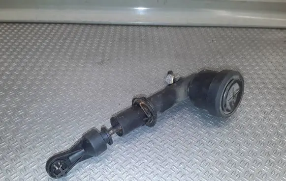 Land Rover Freelander Clutch master cylinder 