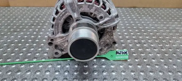 Volkswagen Golf VIII Generator/alternator 05E903026R