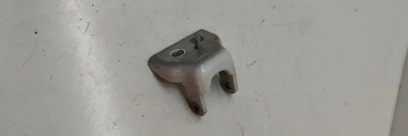 Peugeot 508 RXH Front door lower hinge 